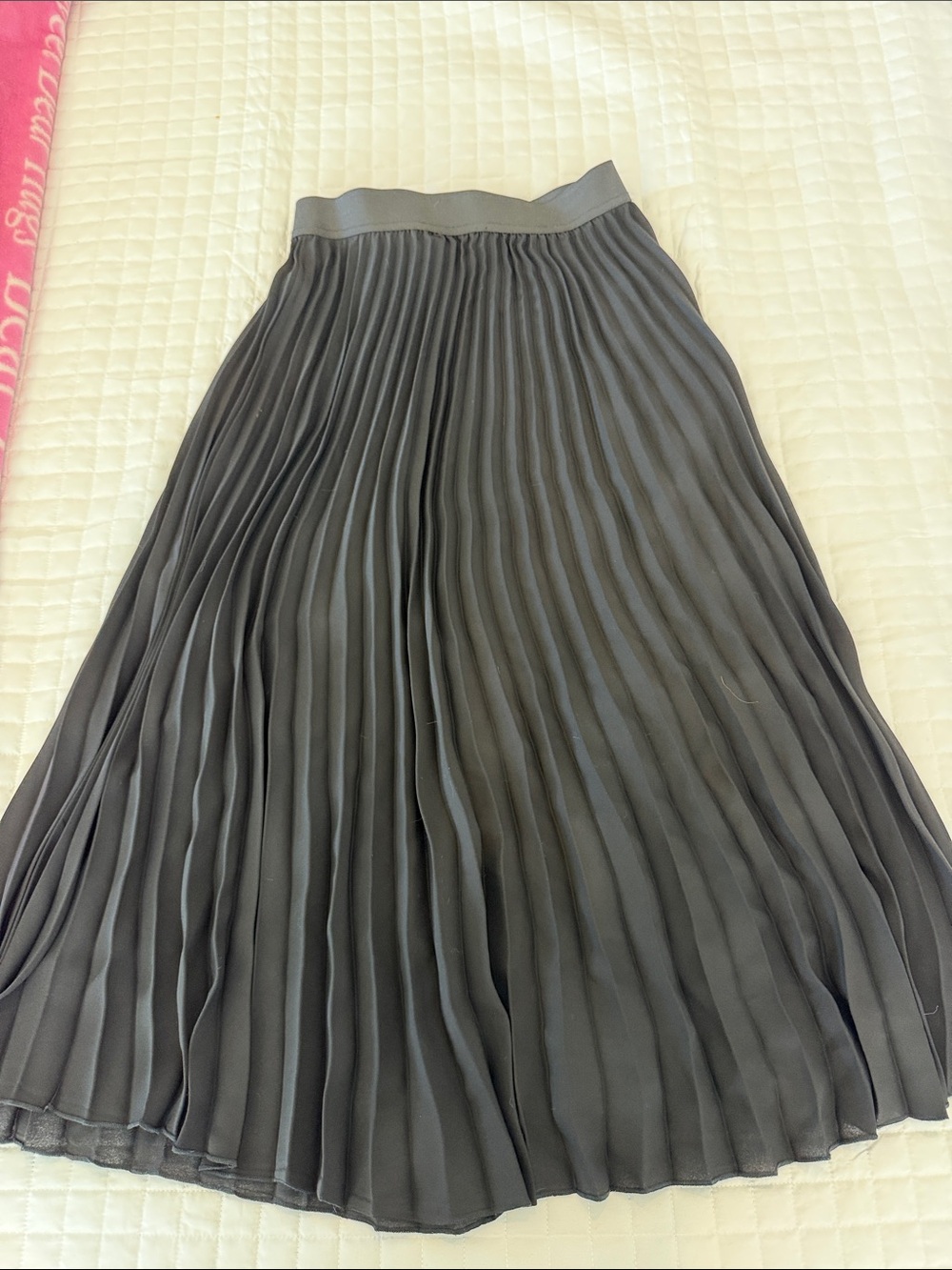 CeCe Black Pleated Midi Skirt